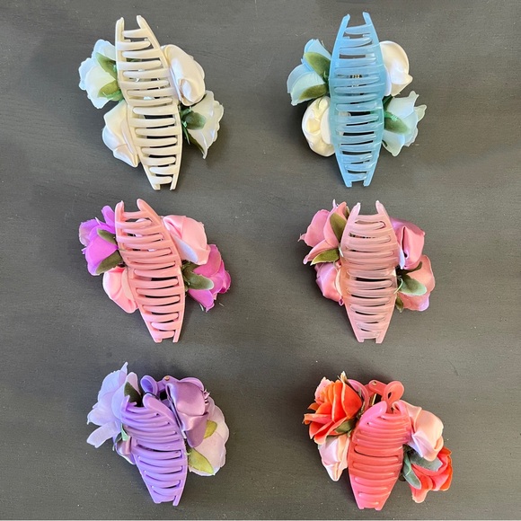 Lovable Rosette Pink Hair Claw Clip main image 0